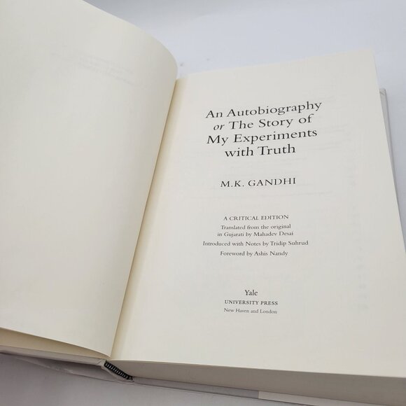 M.K. Gandhi Autobiography Experiments with Truth Critical Edition 2018 Yale HCDJ - Picture 8 of 11